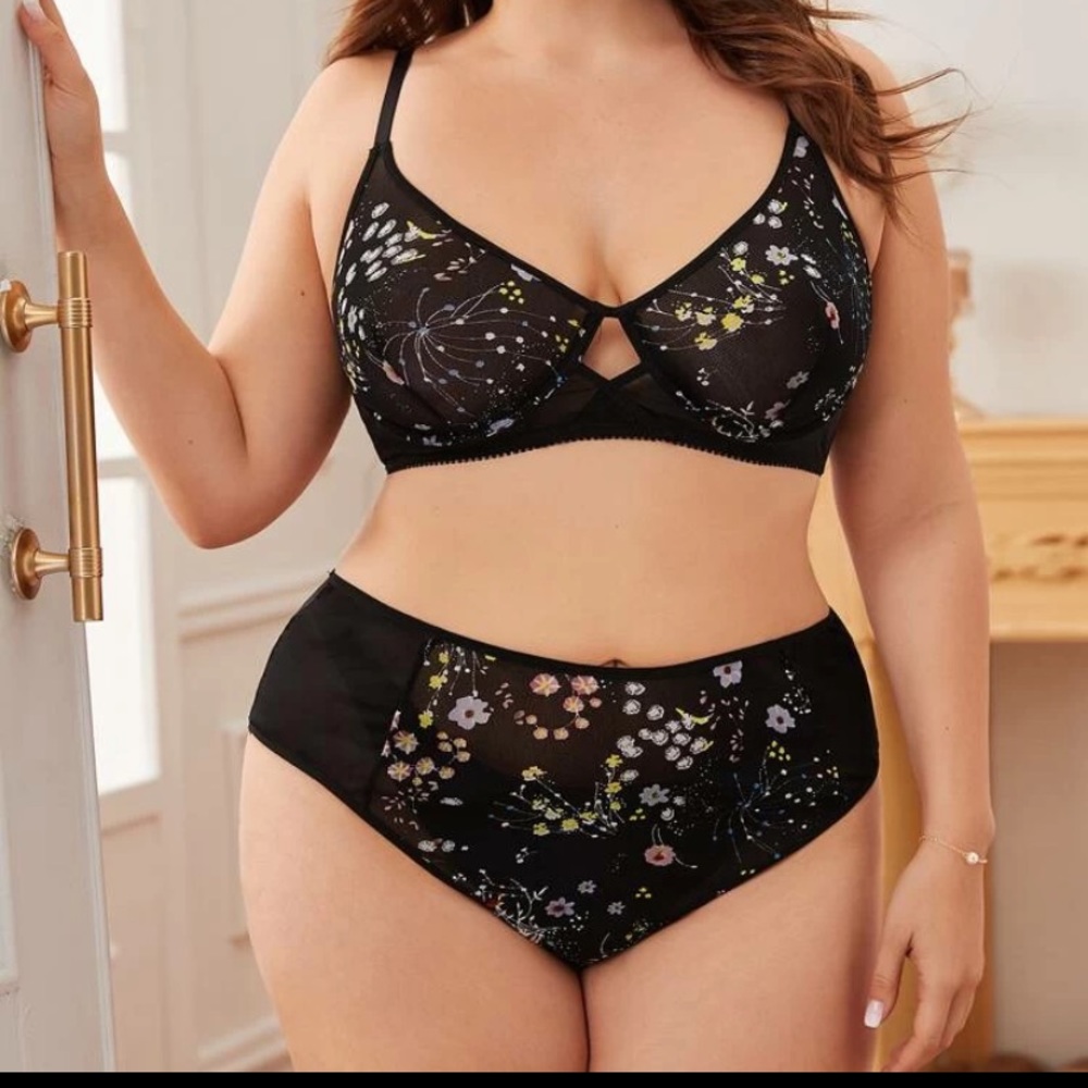 Plus size lingerie